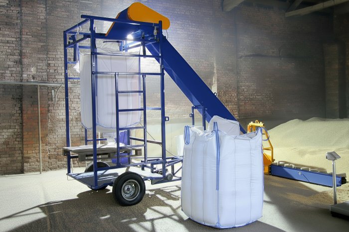 Передвижной загрузчик биг-бэгов ПЗ-100: технические реалии и опыт эксплуатации