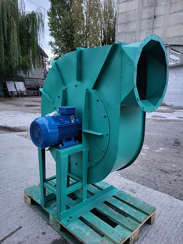 Вентилятор с двигателем 11 кВт 1500 об. К527 К547: купить в Воронеже