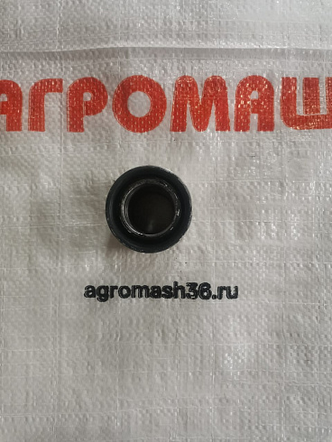 Сайлентблок шатунов К-527, К-547: купить в Воронеже