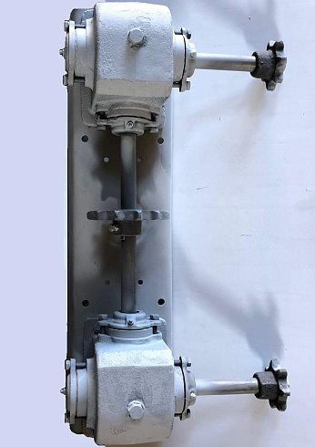 Крышка с редукторами ЗП 02.300: купить в Воронеже